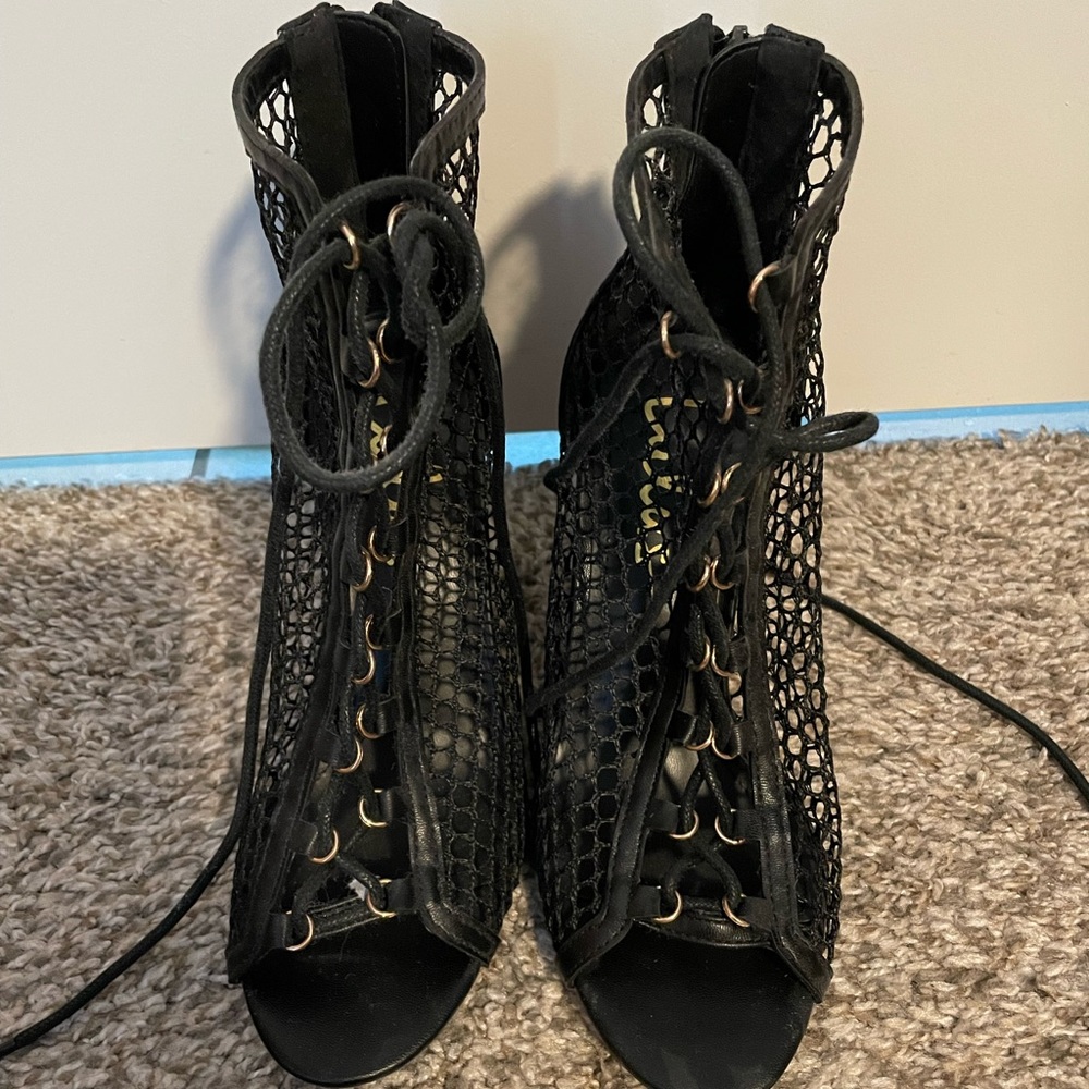 Black heals